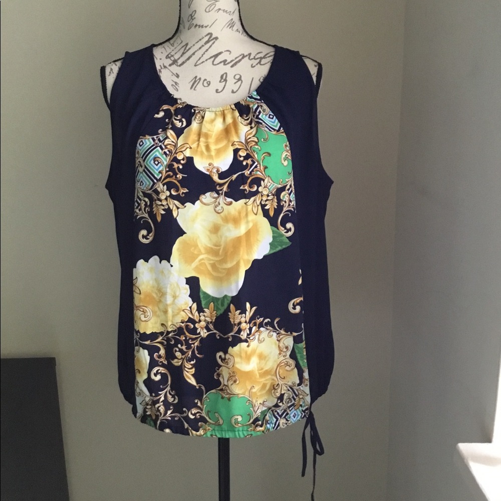 New York & Co XL Sleeveless Top